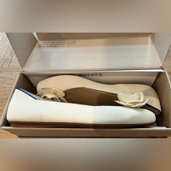 Brand new ROTHY's flats in beige perfect color for summer size 9 - Picture 3 of 8